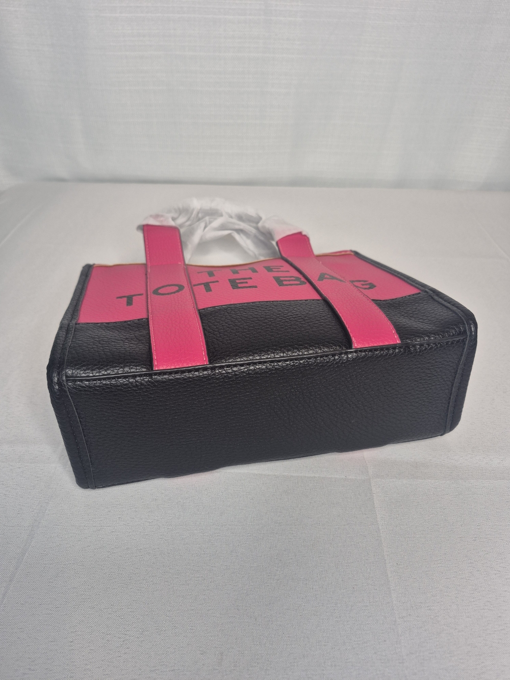 Fashion Pink and Black Women’s Structured Tote Bag NWOT - Picture 10 of 12